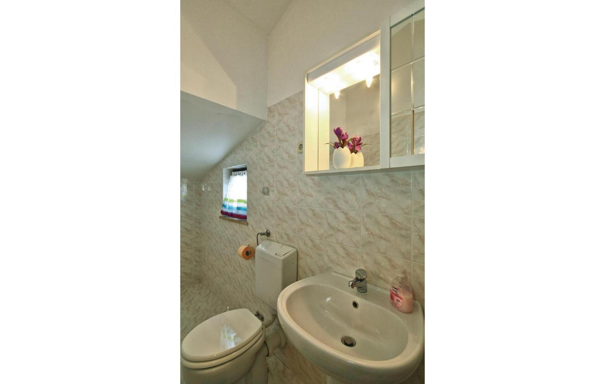 3 Bedroom Gorgeous Apartment In 波雷奇 外观 照片